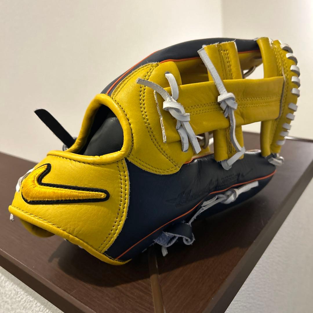 NIKE ヒート ナイキ 一般用　11.75インチ オールラウンド用 軟式