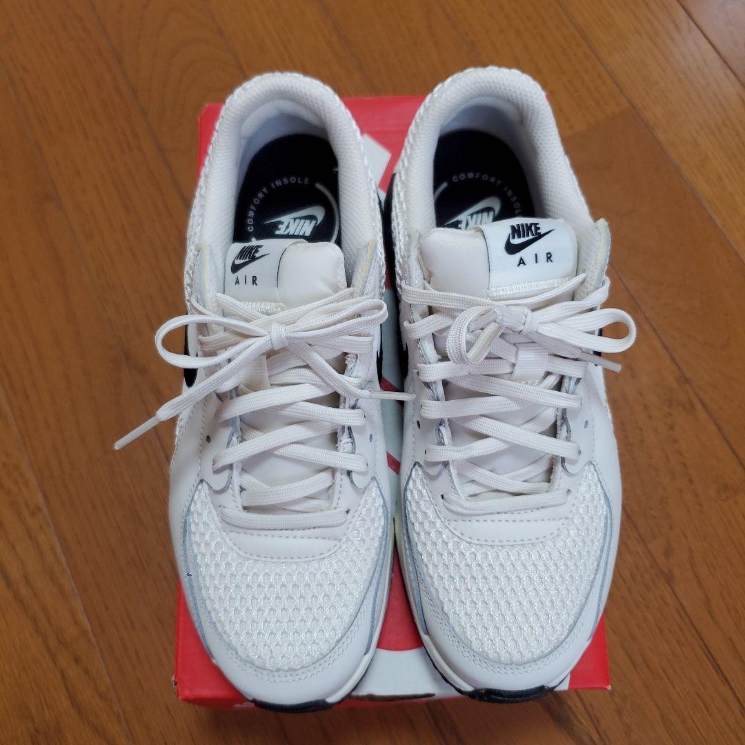 専用！！　NIKE エアマックスエクシー　 ホワイト/ゴールド