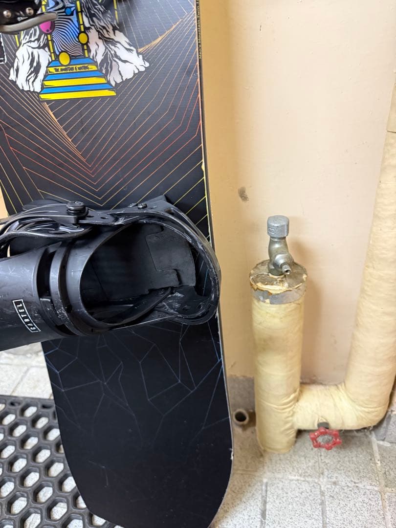 jones mountaintwin ジョンズ　マウンテンツイン スノーボード