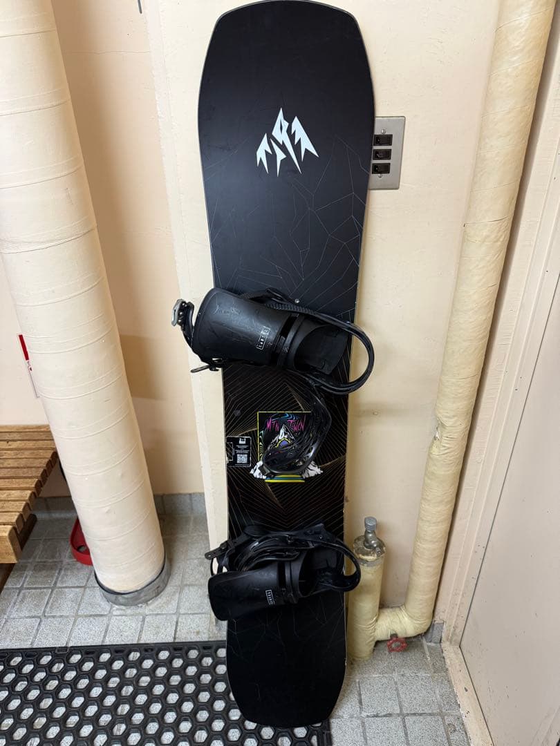 jones mountaintwin ジョンズ　マウンテンツイン スノーボード