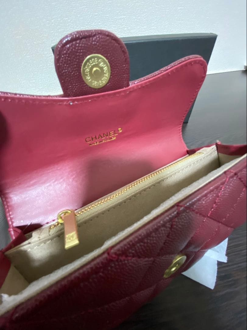 シャネル　ノベルティ品　長財布