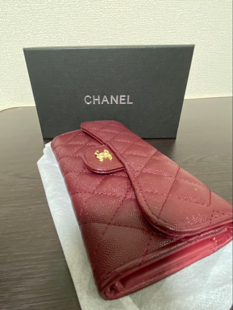 シャネル　ノベルティ品　長財布
