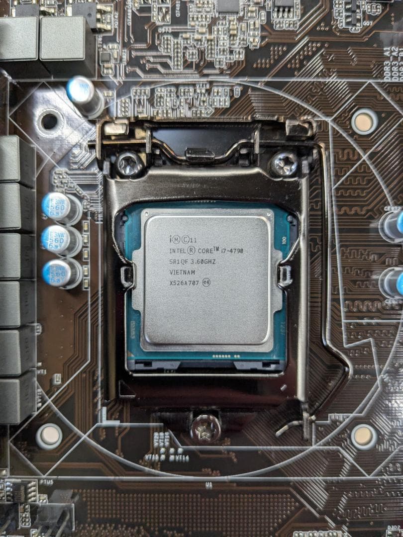 マザーボード i7-4790 / ASRock Fatal1ty H87 / GTX760