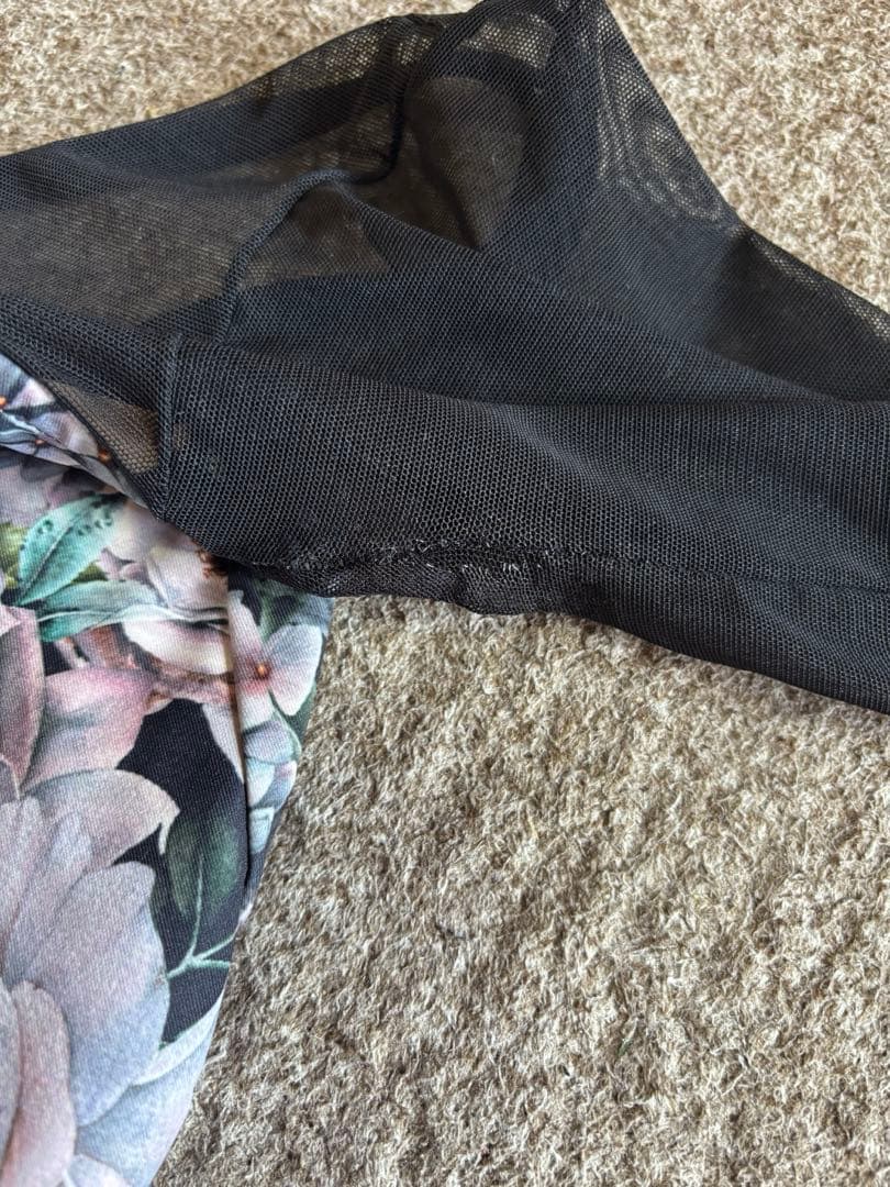 unoaレオタード　Mサイズ