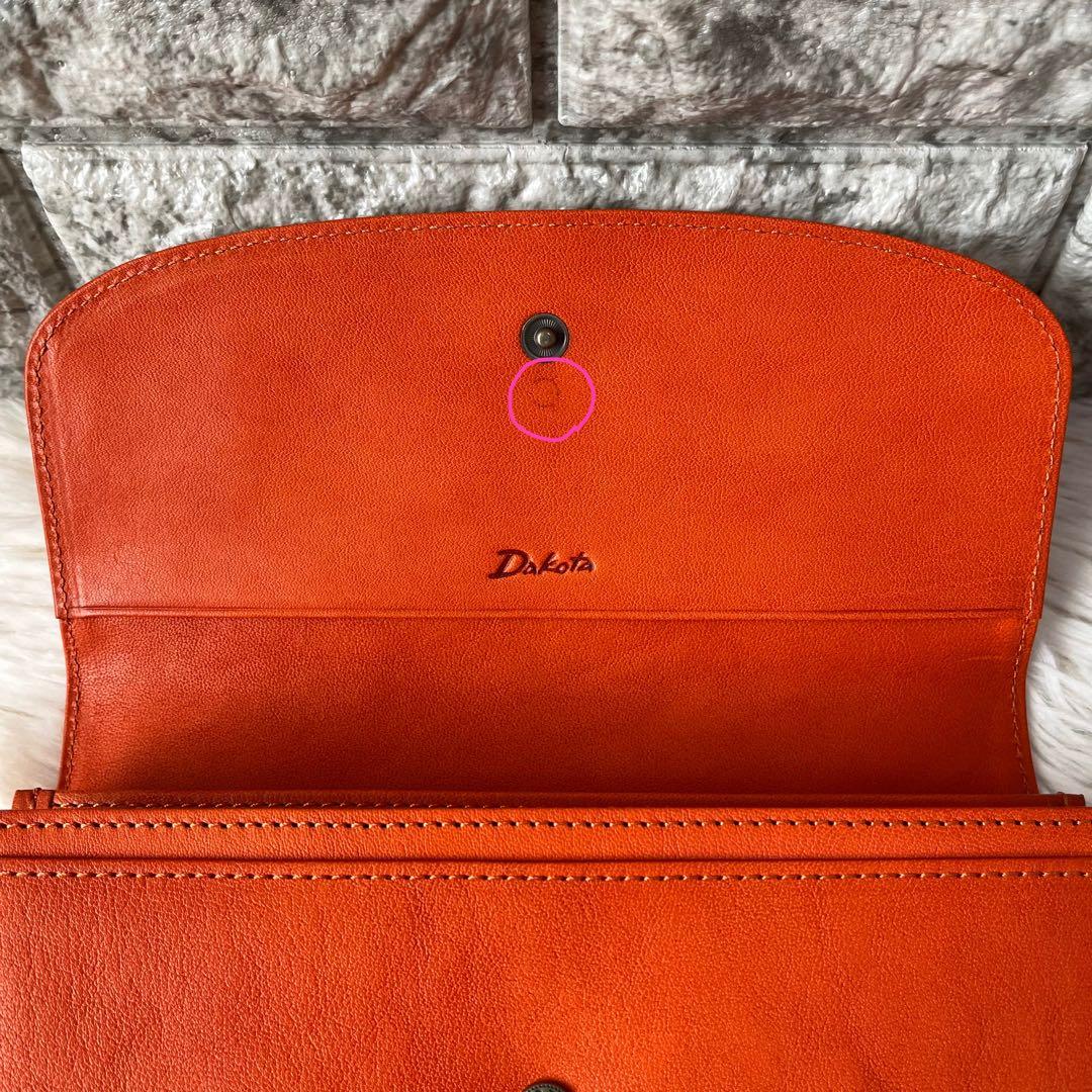 【新品未使用】ダコタ　リカモ　花柄刺繍　イタリアンレザー　かぶせ長財布　完売品