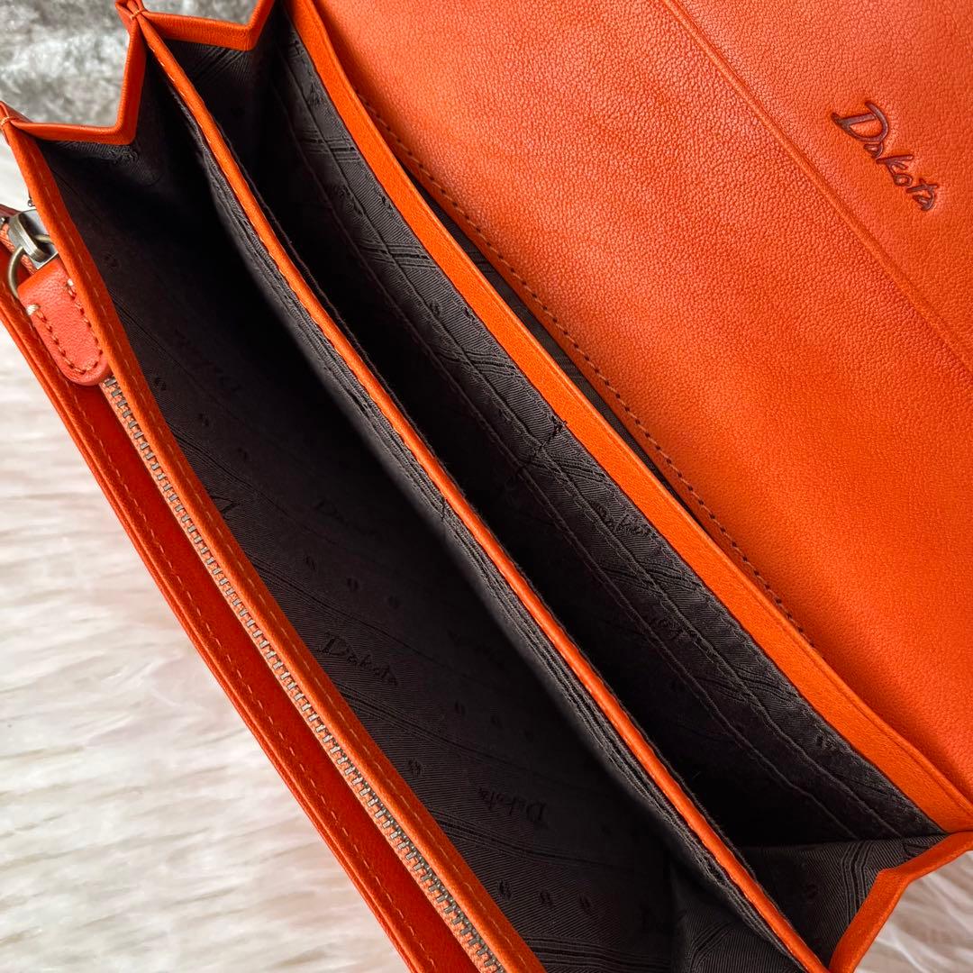 【新品未使用】ダコタ　リカモ　花柄刺繍　イタリアンレザー　かぶせ長財布　完売品