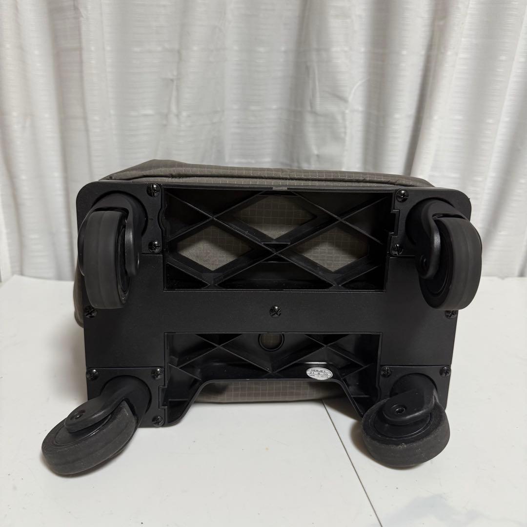 ⭐️未使用級⭐️SWANY キャリーバッグ ナイロンキャリーケース チェック