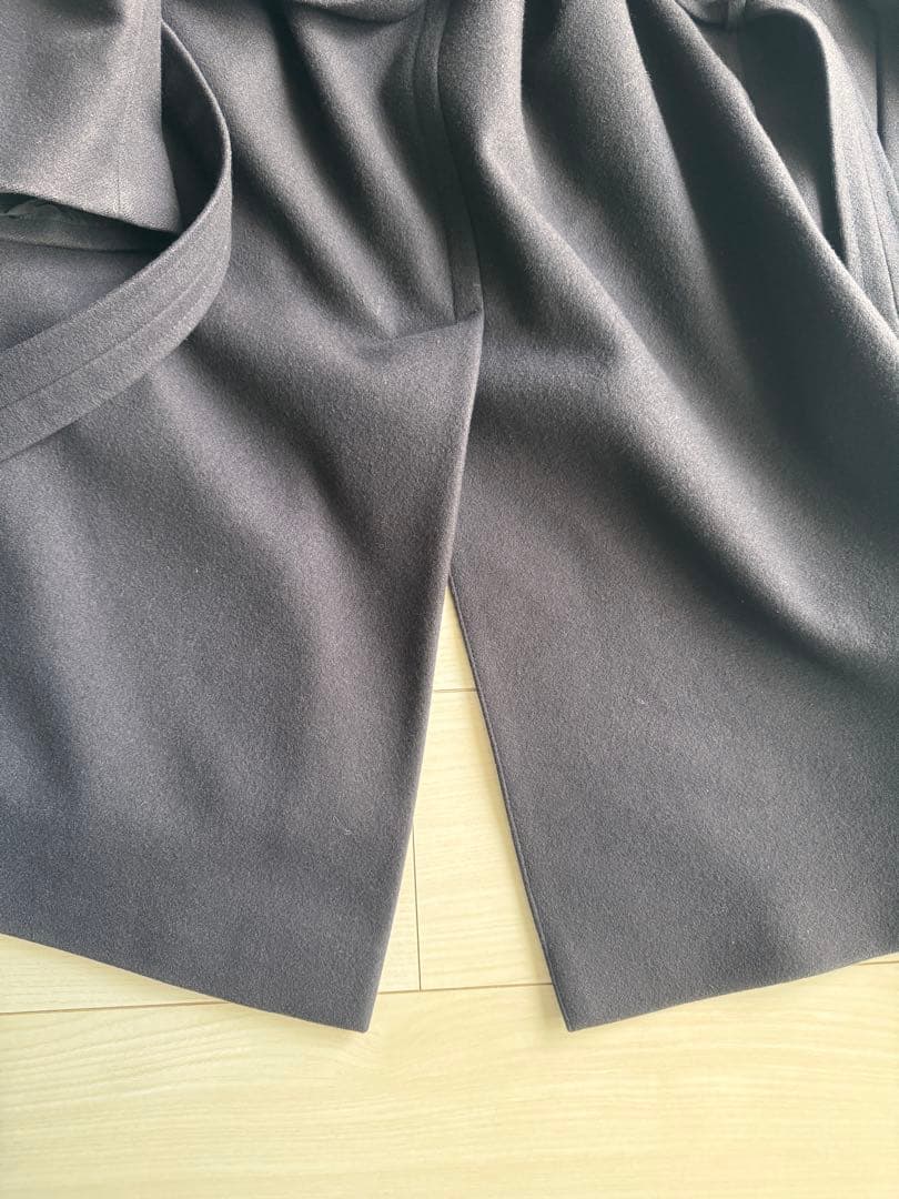 美品 HEVO OSTUNI ベルテッドコート オストゥーニ ネイビー 44