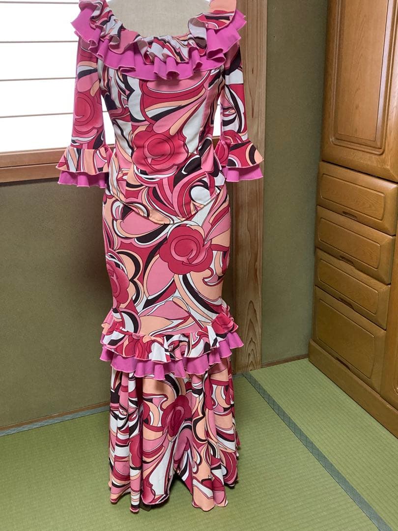 フラメンコ衣装　ツーピースドレス　セットアップ