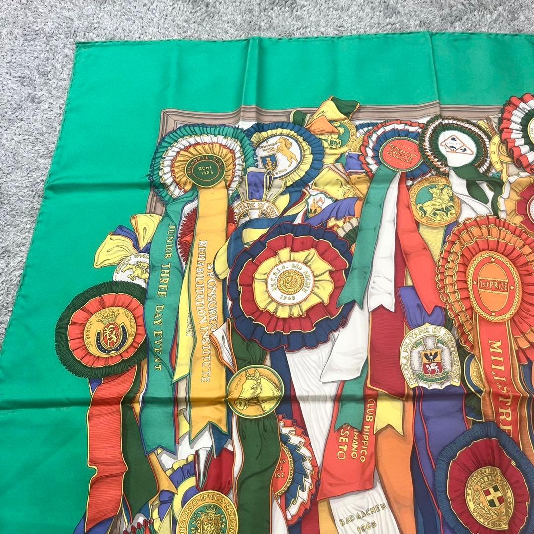 【美品】 GUCCI グッチ 大判 スカーフ ストール 勲章 メダル シルク