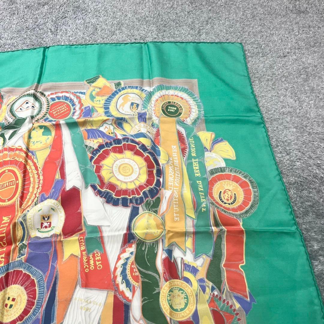 【美品】 GUCCI グッチ 大判 スカーフ ストール 勲章 メダル シルク