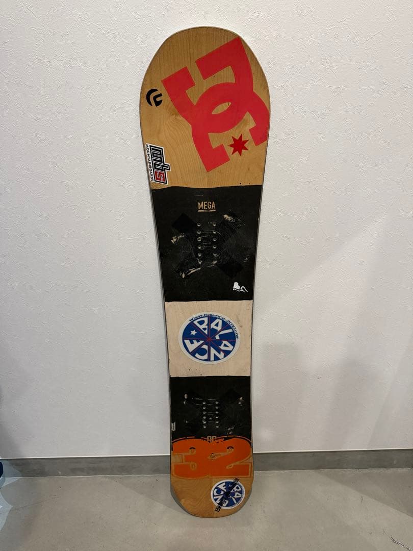 スノーボード 板 DC MEGA