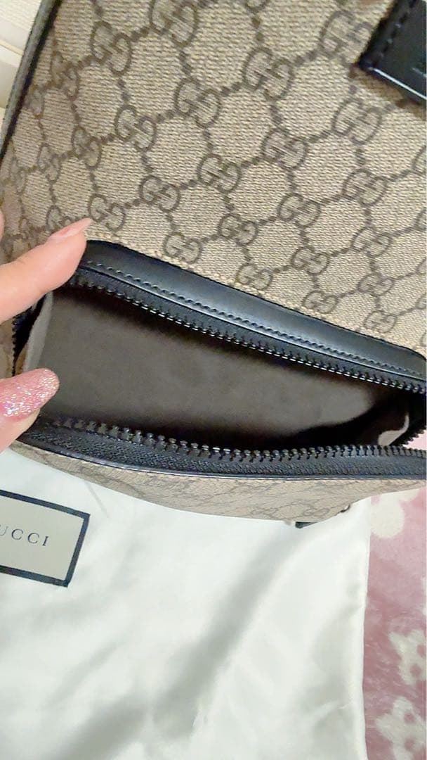 【値下げ!!】GUCCI総柄/GGスプリームキャンバススモールバックパック