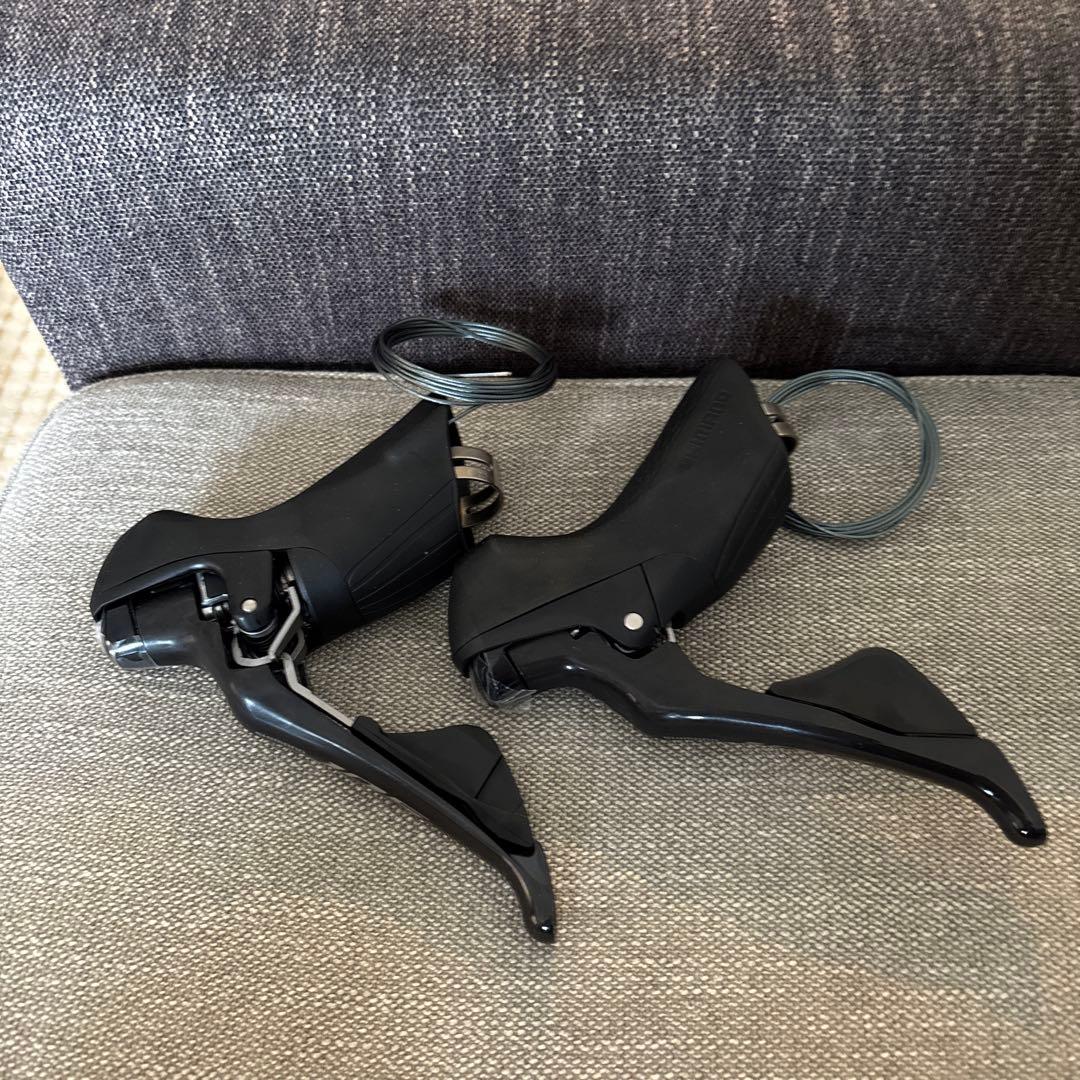 Shimano R7000 105 sti レバー　新品未使用