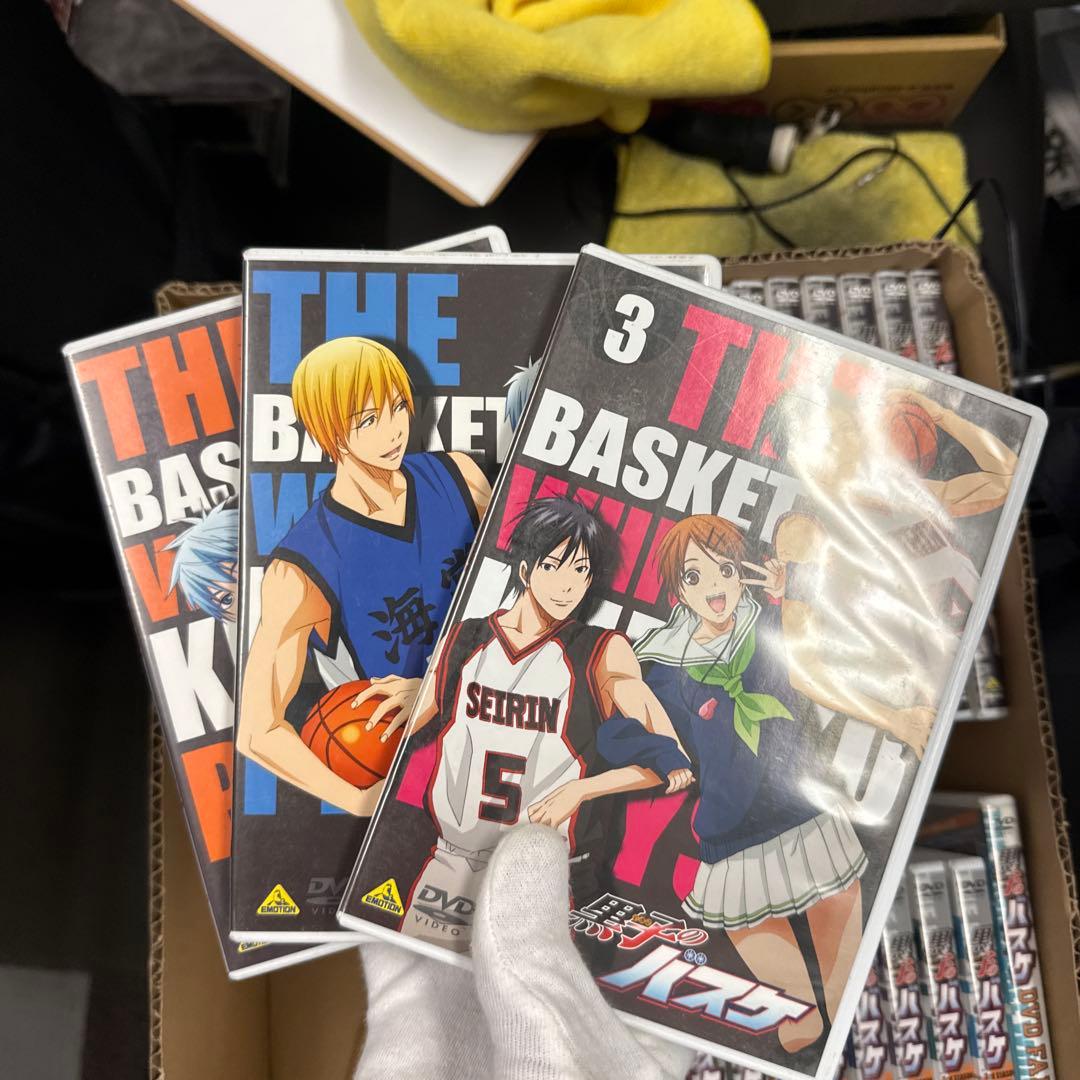 期間限定価格　黒子のバスケ 全巻セット+ファン　全部で28巻　シーズン1.2.3