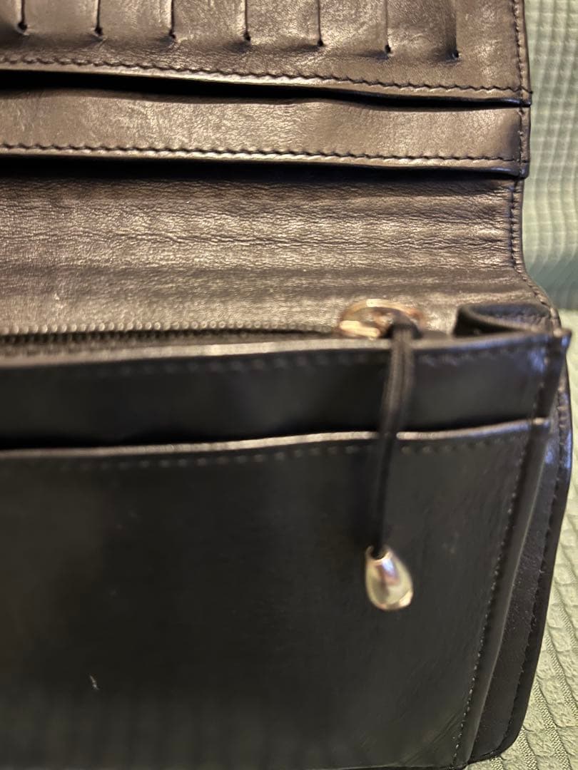 CHANEL 長財布 黒レザー 使用感あり、値下げ