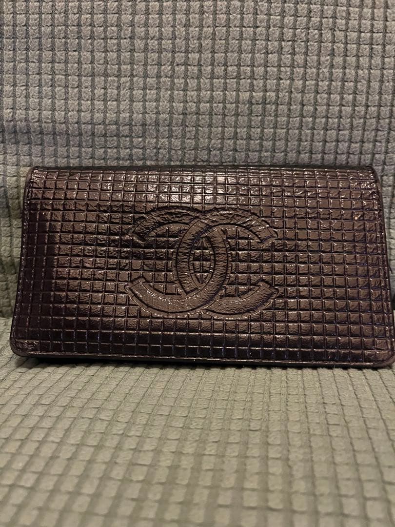 CHANEL 長財布 黒レザー 使用感あり、値下げ