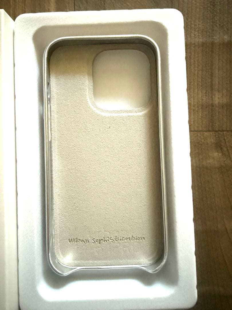 Urban Sophisticationケースchrome iPhone14プロ