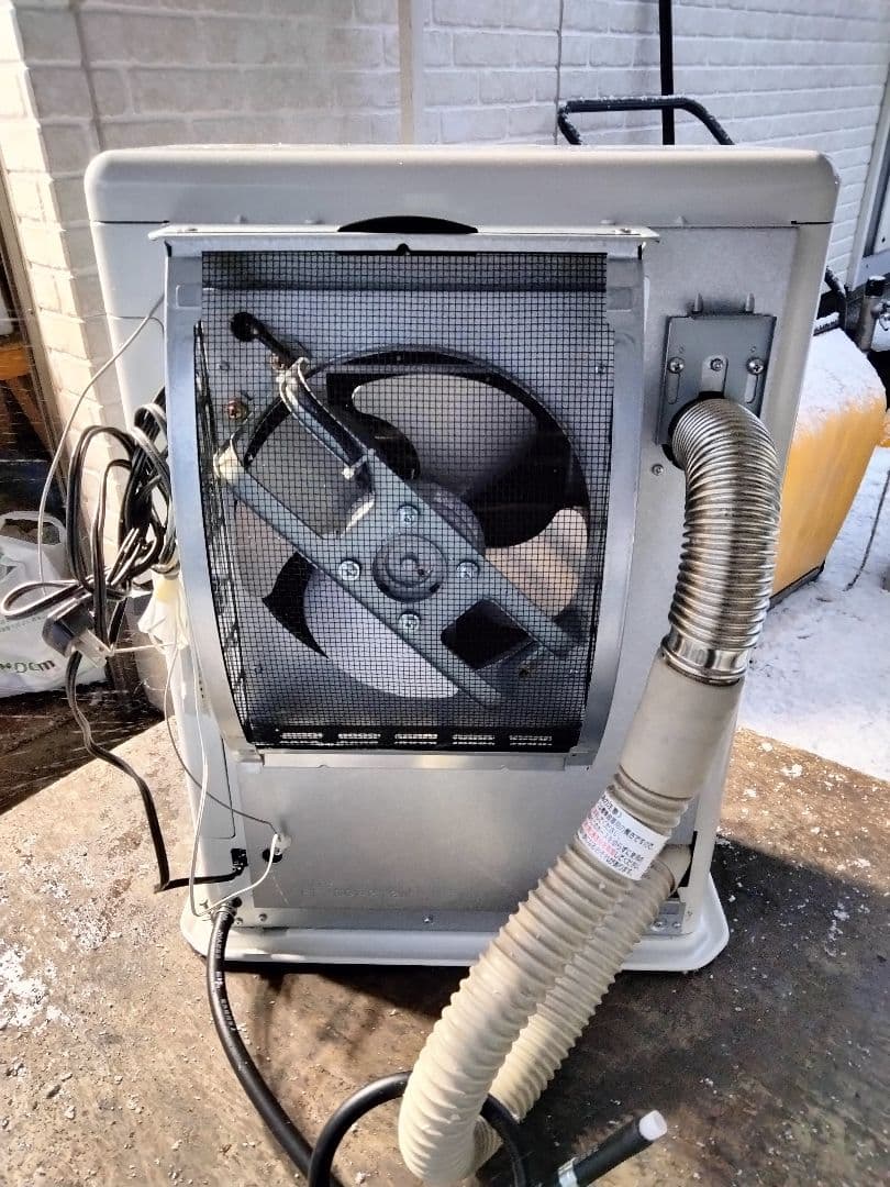 コロナFF石油ストーブスペースネオ！品番「FF‐SG4214M」2014年式中古