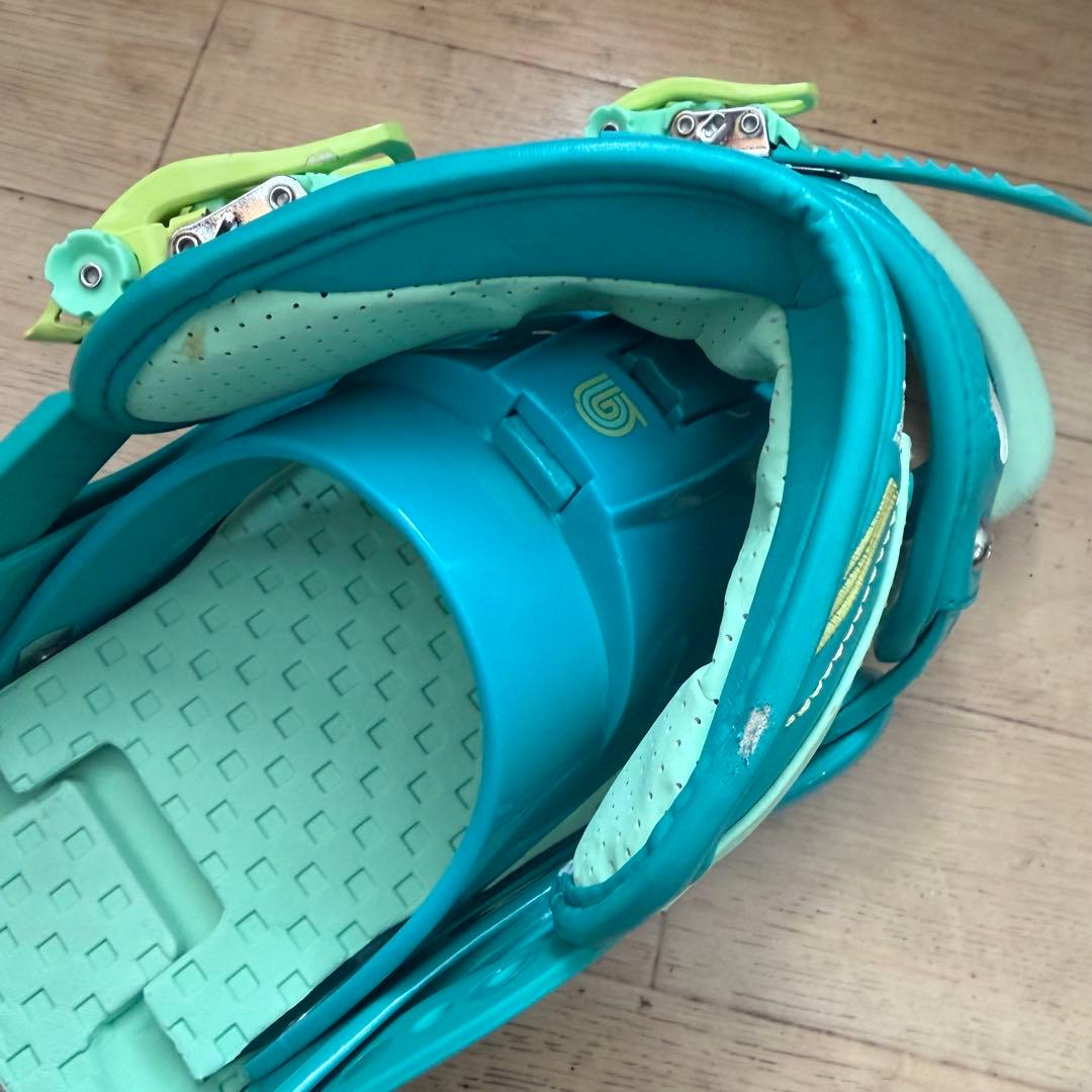 BURTON ビンディング CITIZEN Re:FLEX W's M サイズ！