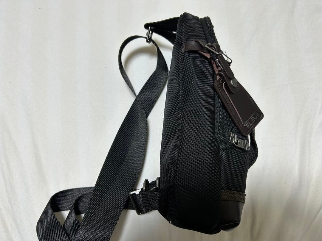 (Xmas値下げ)TUMI ボディバッグ ブラック