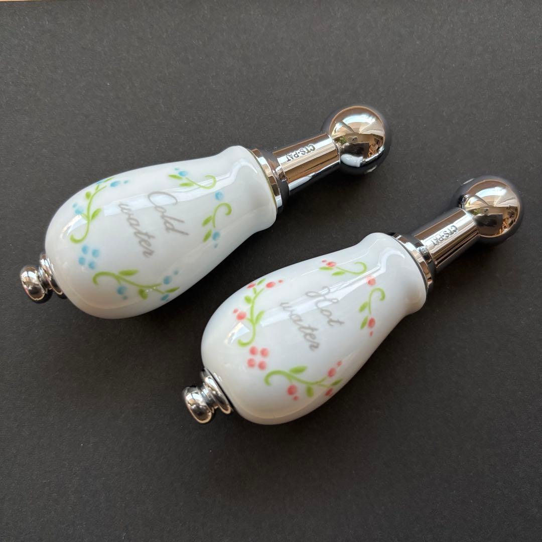 水栓 蛇口用ハンドルレバー 陶器製 HOT & COLD ウォーターピヴォ