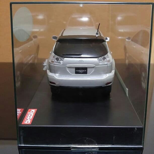 京商 トヨタ ハリアー ボディセット 価格ご相談にのります。