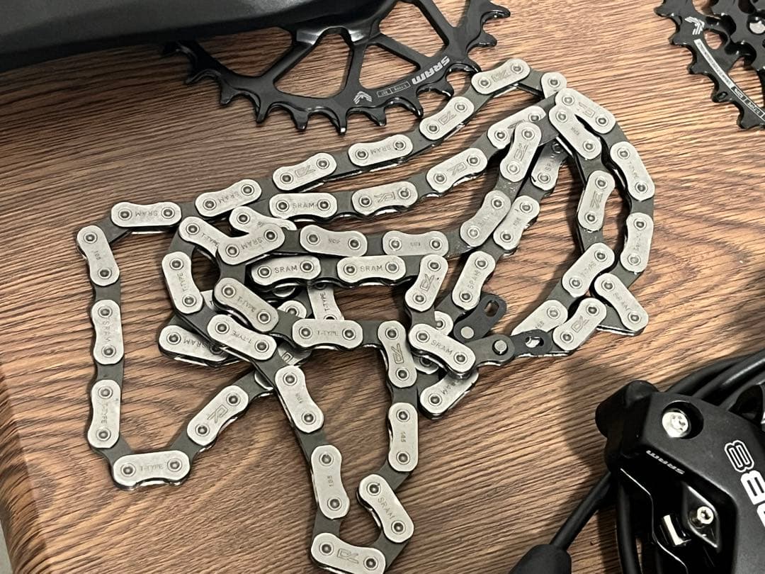 チ*ス様 300円スタート売切り！未使用 SRAM EAGLE70 Trancm