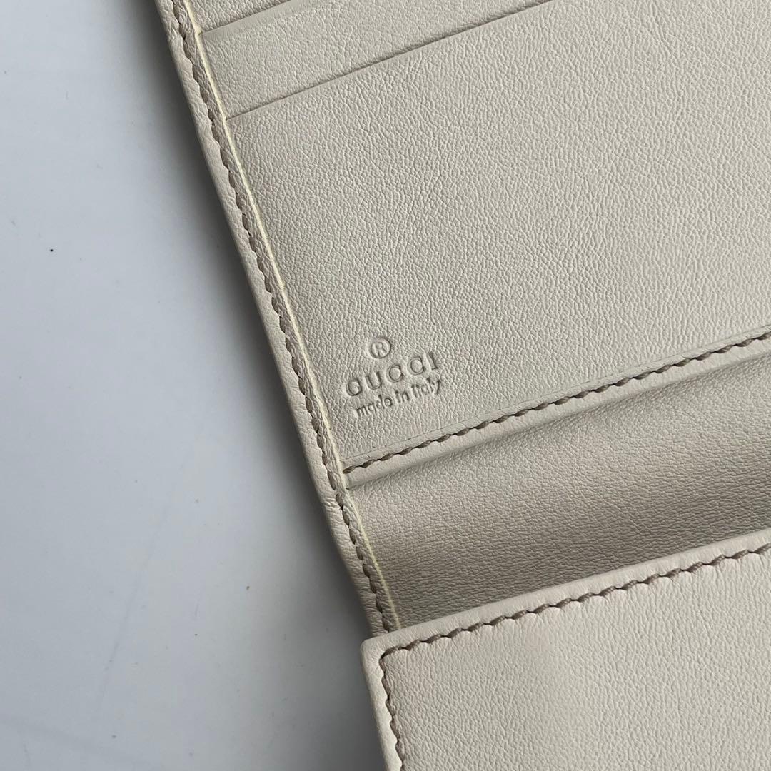 未使用保管品✨️ GUCCI 長財布　インターロッキング　キャンバス　白　レザー