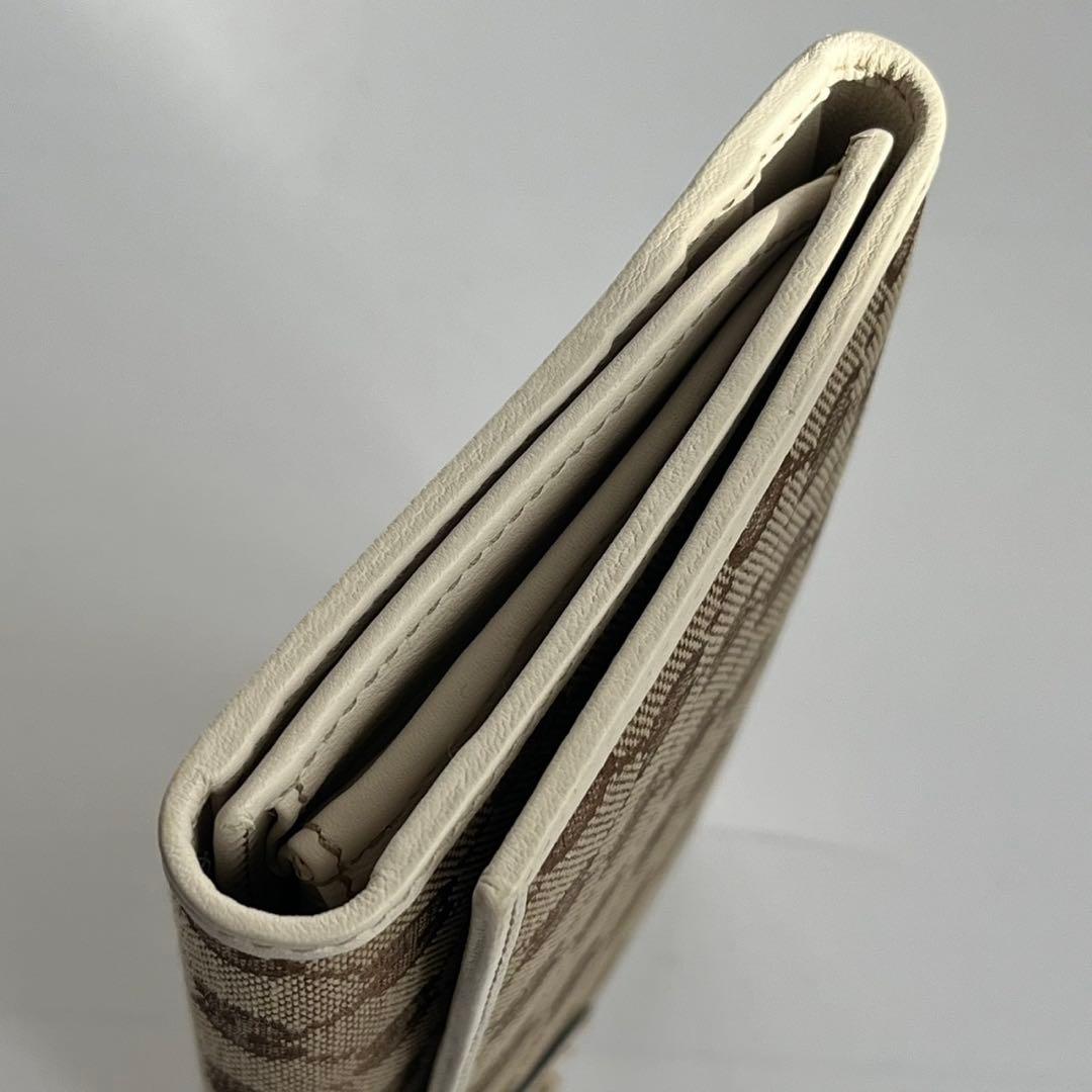 未使用保管品✨️ GUCCI 長財布　インターロッキング　キャンバス　白　レザー