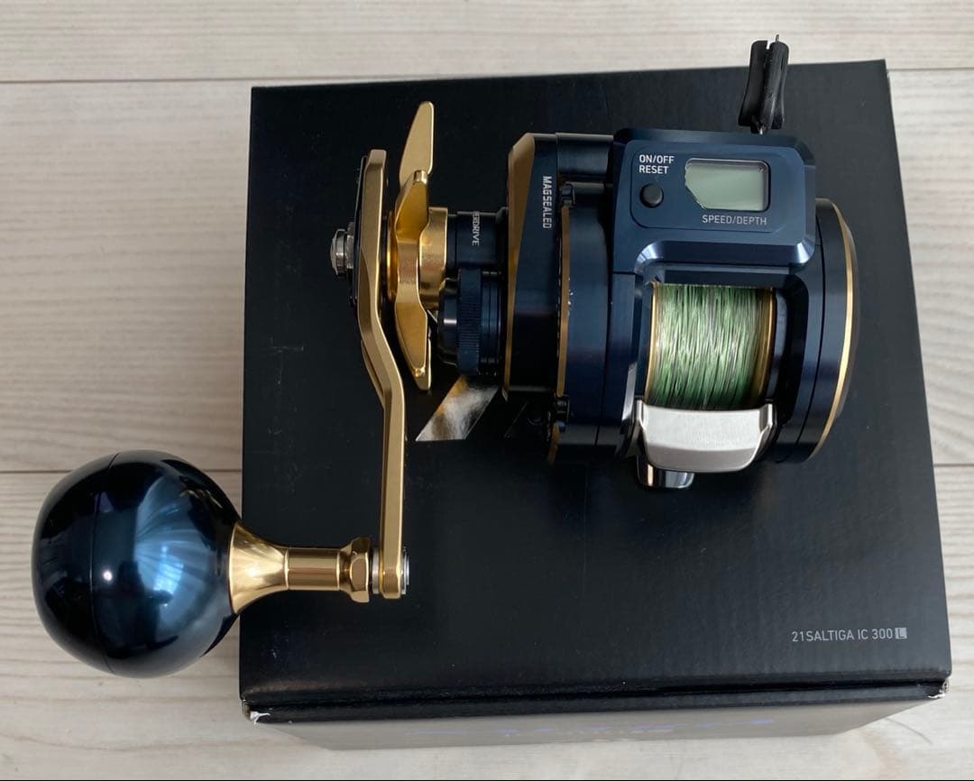 ダイワ　21ソルティガ　IC 300L 左巻き　ライン付き　箱付き