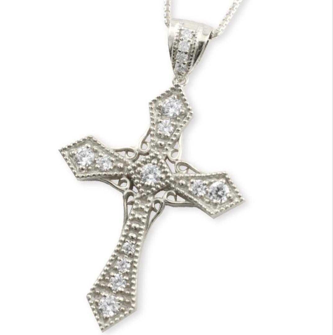 定価23万　宝石天然ダイヤモンド15pcs 0.50ct クロス ペンダント