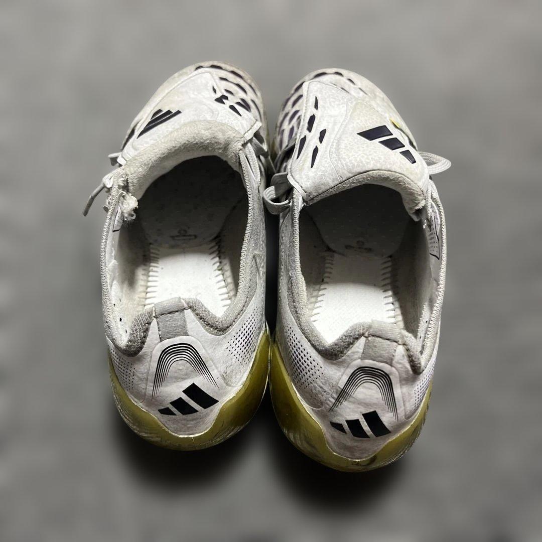 adidas プレデター　サッカースパイク