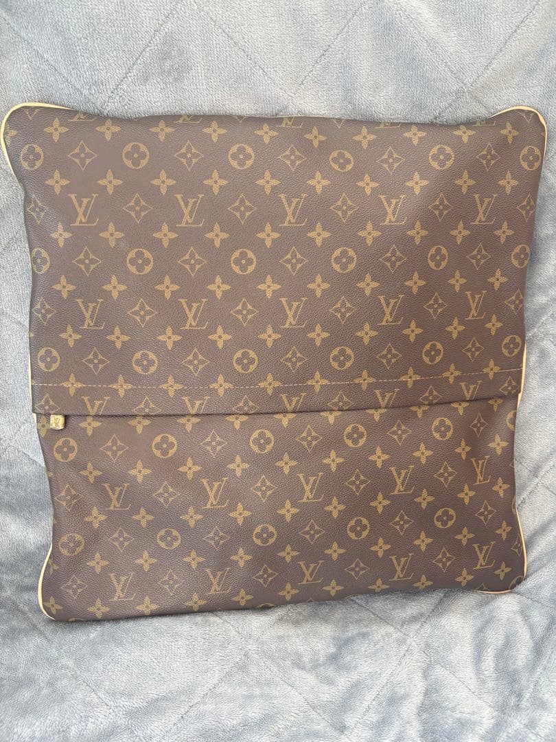 激レア物　ヴィンテージ　ルイ・ヴィトン モノグラム レザー　クッション カバー