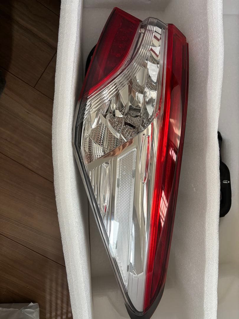 70カムリws着用 テールランプ 全グレード対応