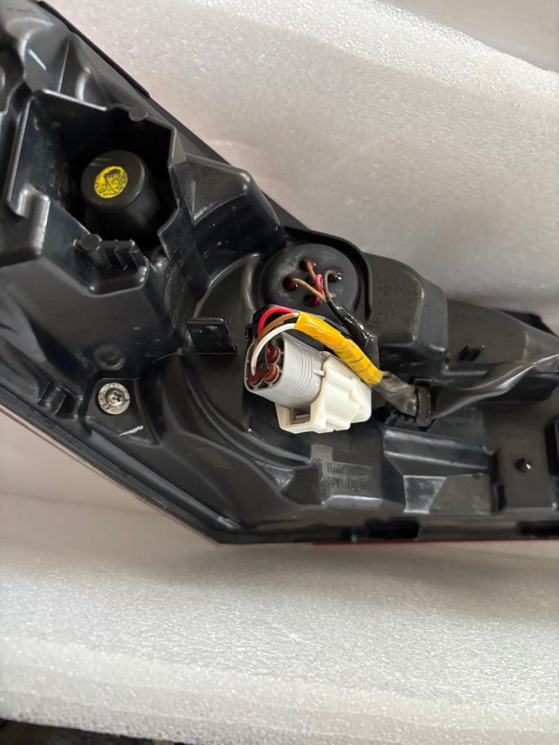 70カムリws着用 テールランプ 全グレード対応