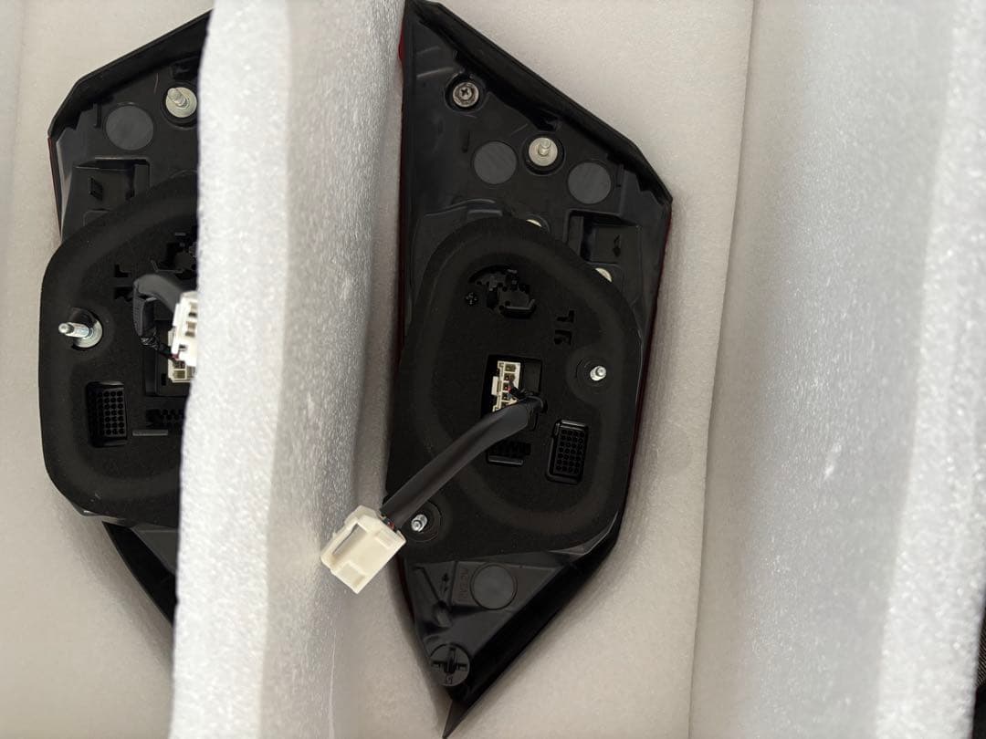 70カムリws着用 テールランプ 全グレード対応