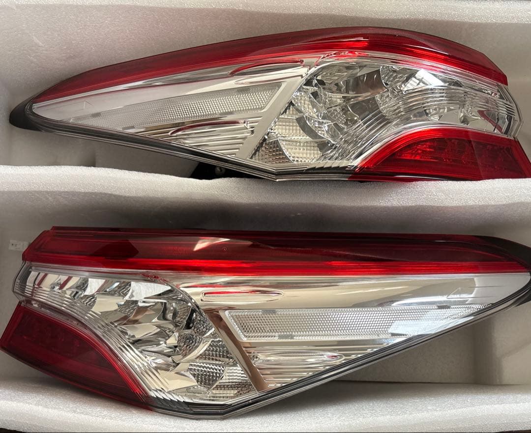 70カムリws着用 テールランプ 全グレード対応