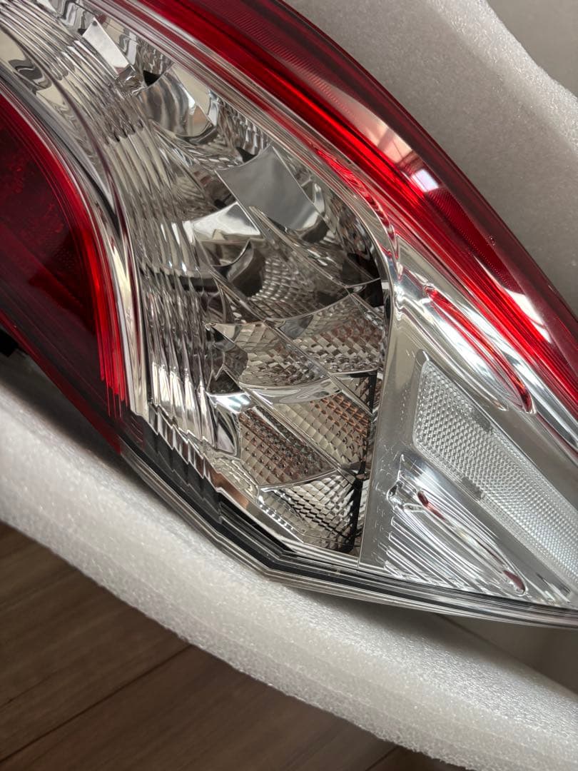 70カムリws着用 テールランプ 全グレード対応