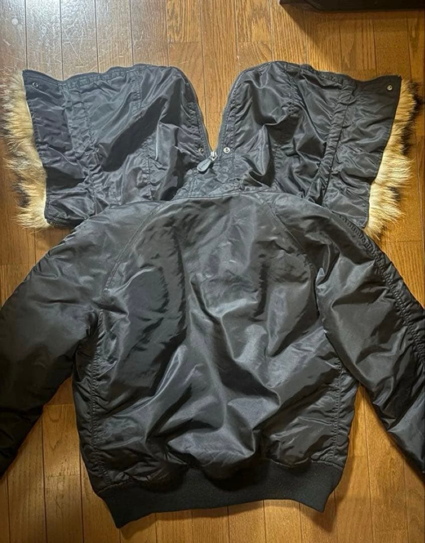 極美品 ✨ AVREX n2b リアルファー コマーシャルモデル アヴィレックス