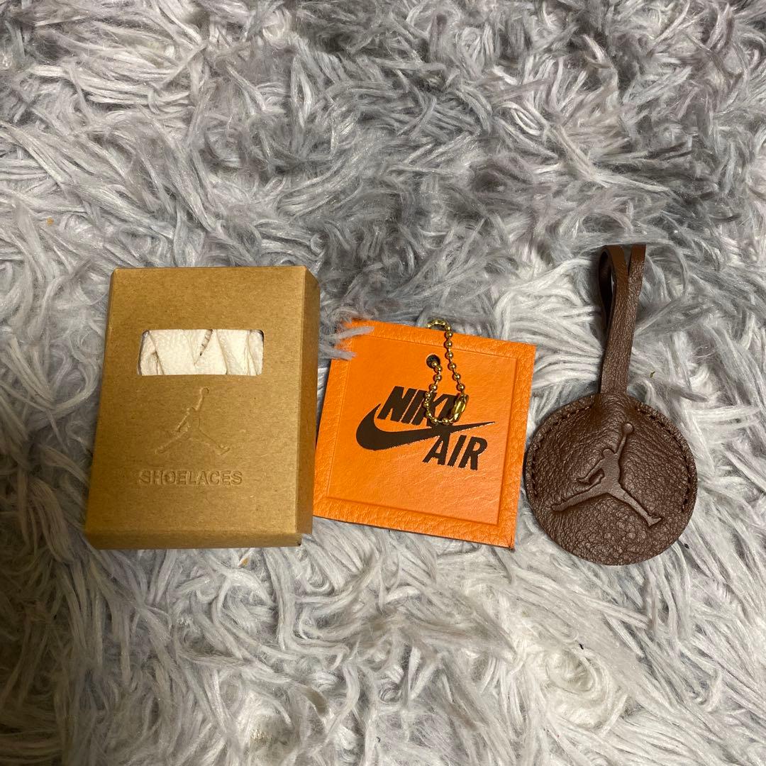 Nike エアジョーダン オレンジ/ホワイト