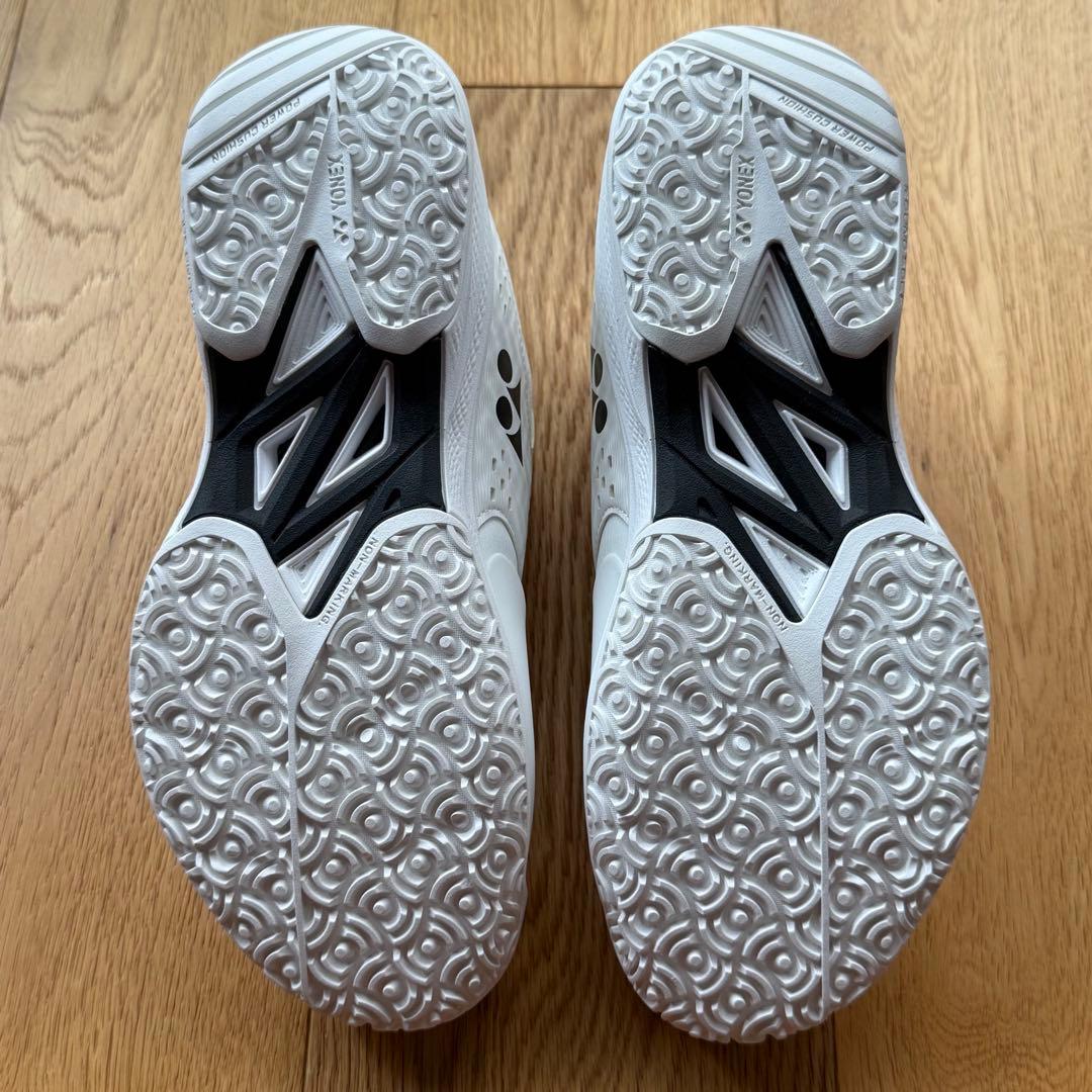 【新品】YONEX テニス パワークッションソニケージワイドGC 25.5cm