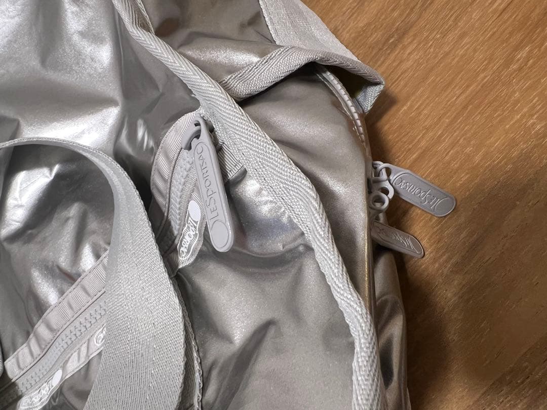 レスポートサック　ひとりっぷコラボ　リュック　シルバー