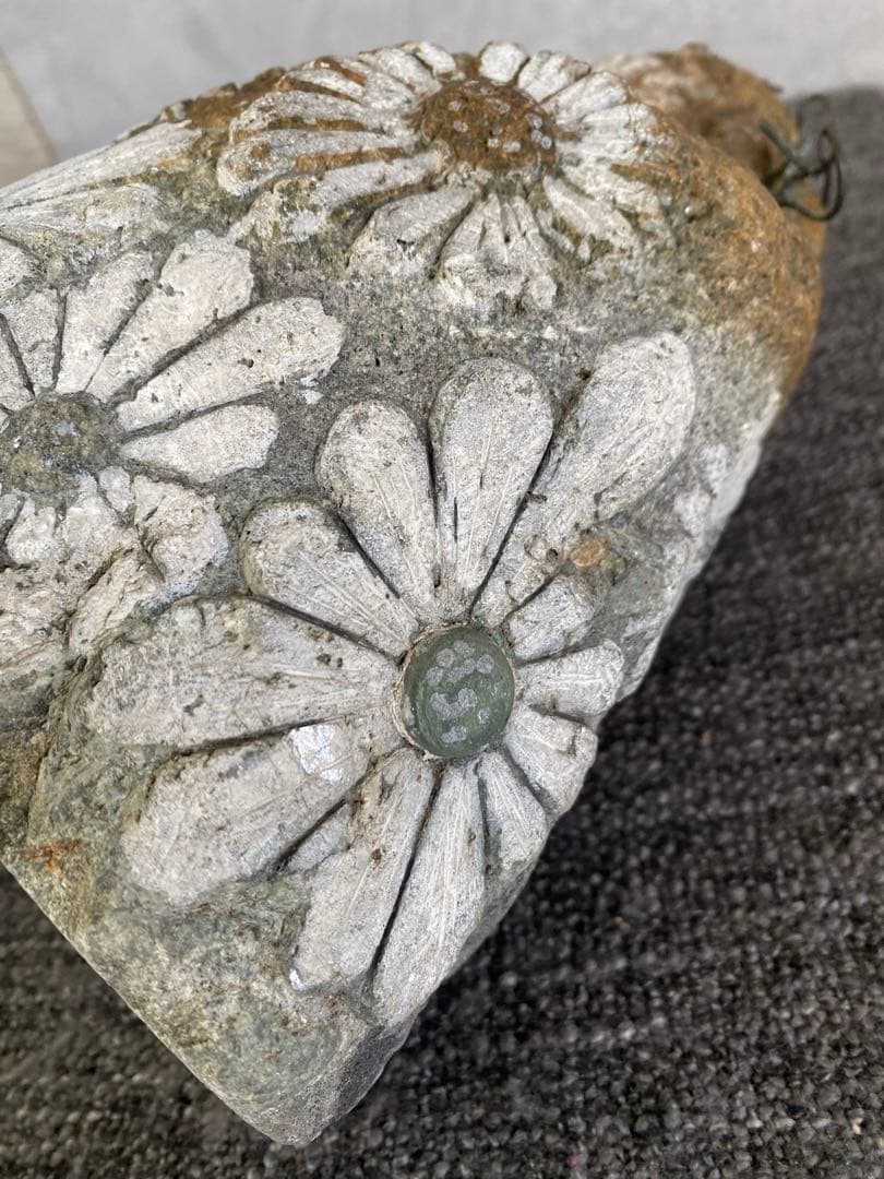 花模様の水石　鑑賞石　菊花石 自然石　盆石　水石　観賞石　置物