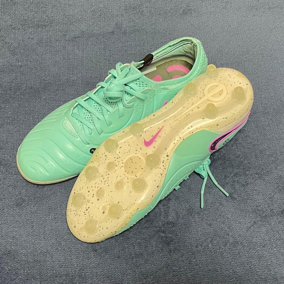 Nike ティエンポレジェンド10 25cm