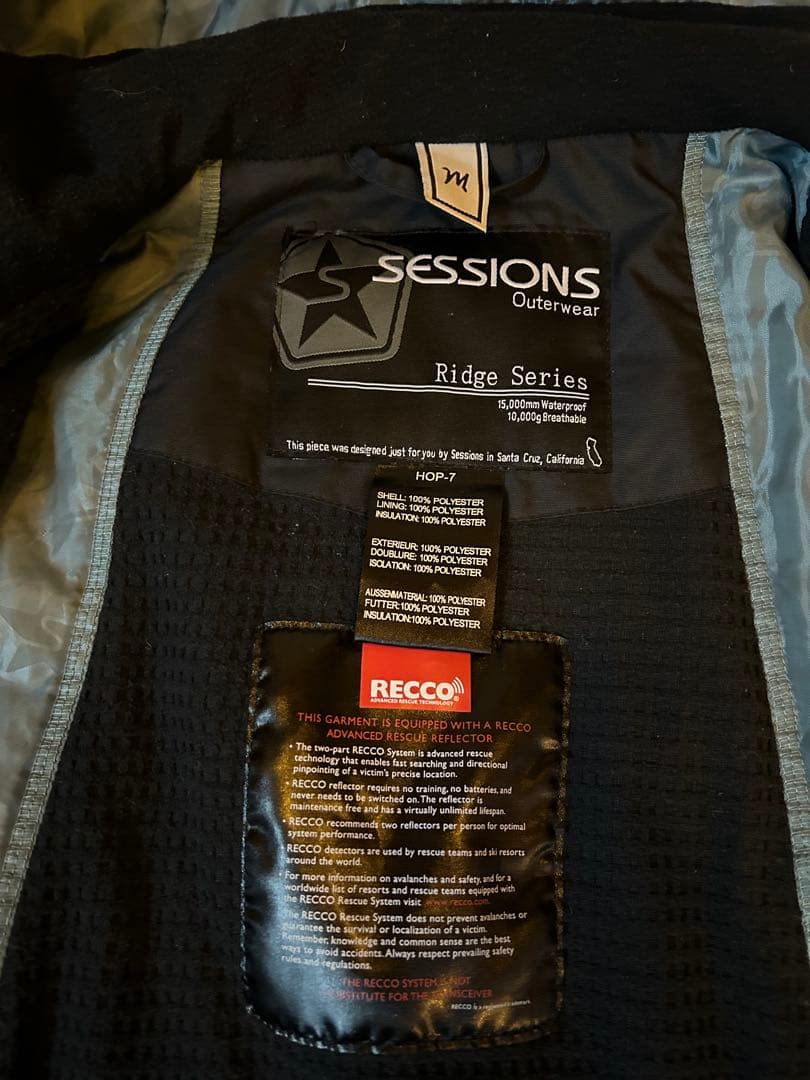 Mサイズ 黒 フード付きジャケット