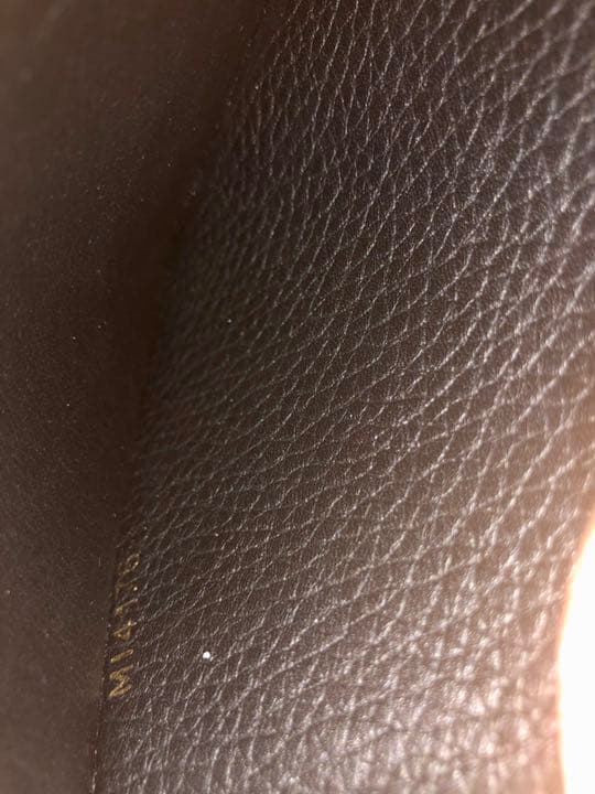 ルイヴィトン ポルトフォイユ・カプシーヌ バイカラー