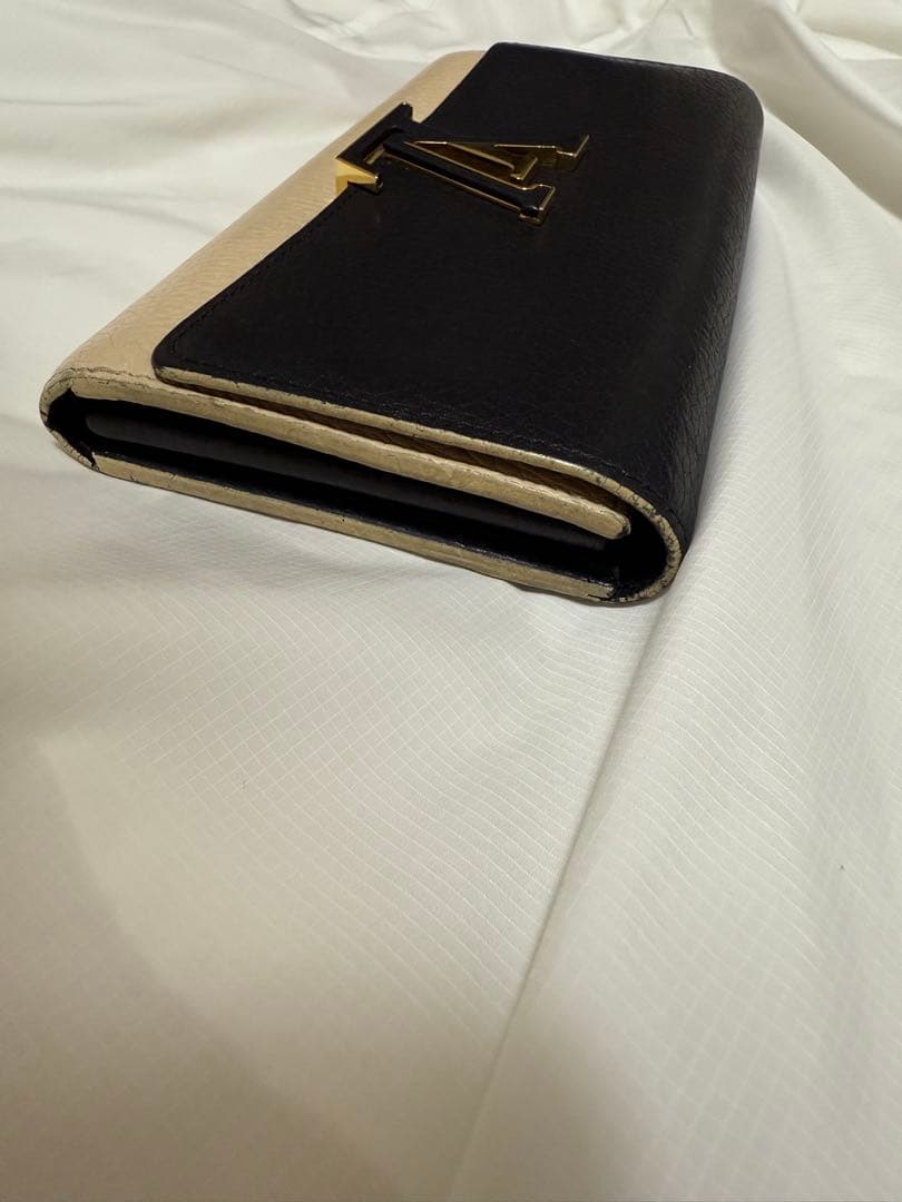 ルイヴィトン ポルトフォイユ・カプシーヌ バイカラー