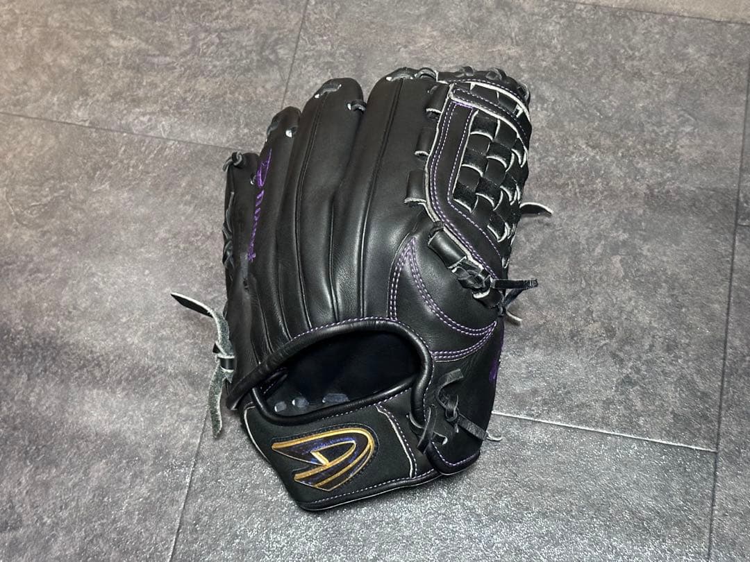 Dクエスト　軟式オーダーグラブ