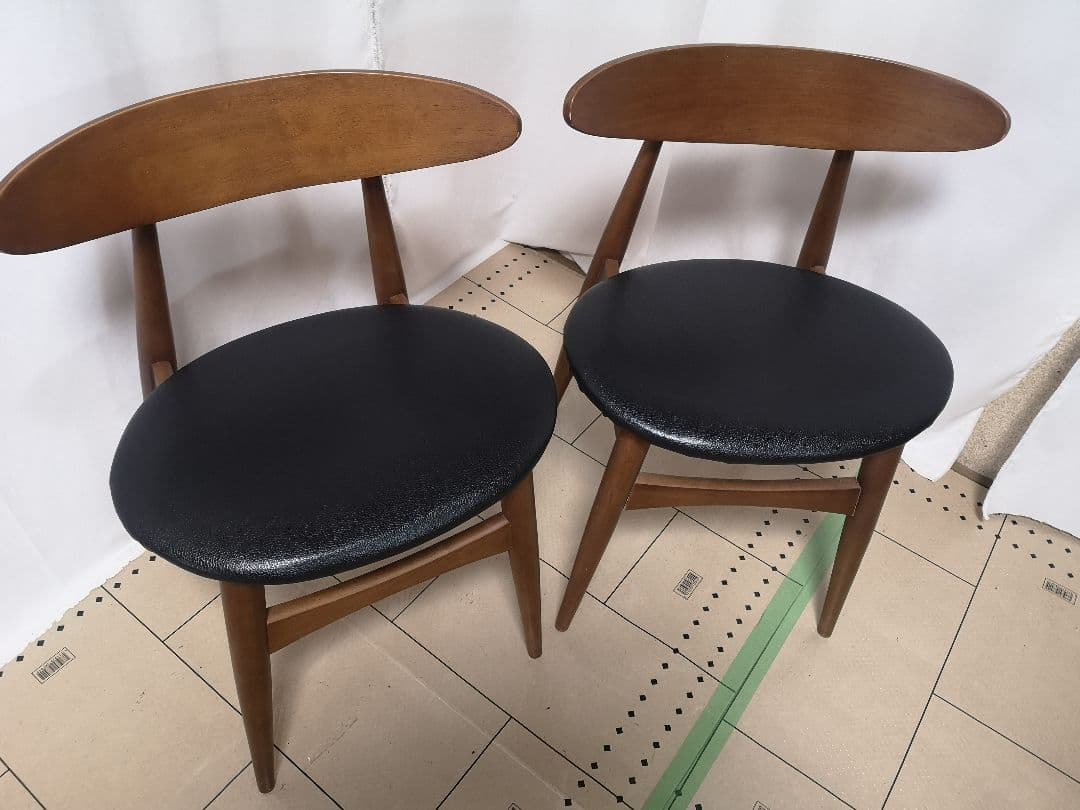 【美品 天然木 合皮 ダイニングチェア オスカー VET-630 2脚セット】